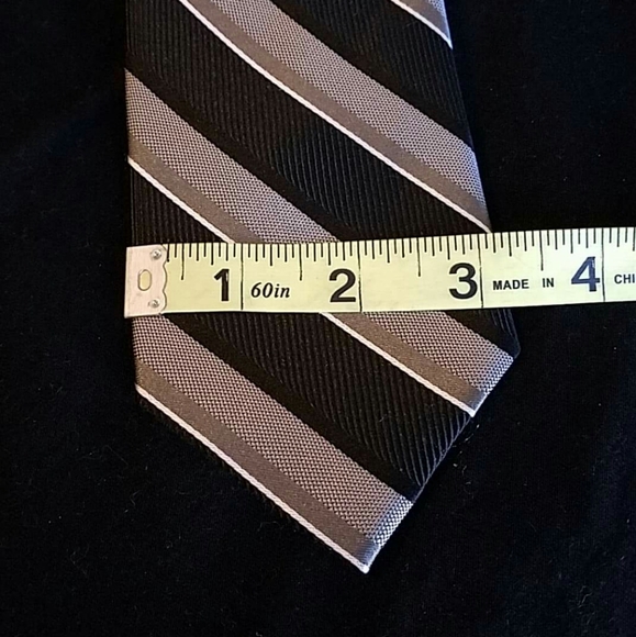 Jos A Bank Black Gray tie Executive Collection - Picture 3 of 4